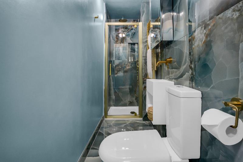 Modern Kensington Apartments - Oda
