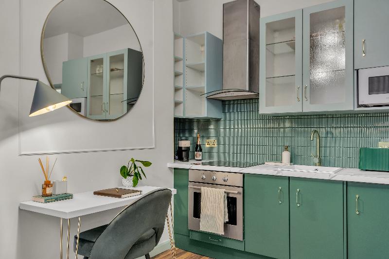 Modern Kensington Apartments - Oda