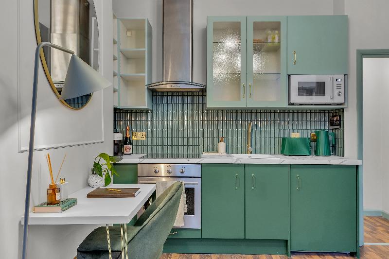 Modern Kensington Apartments - Oda