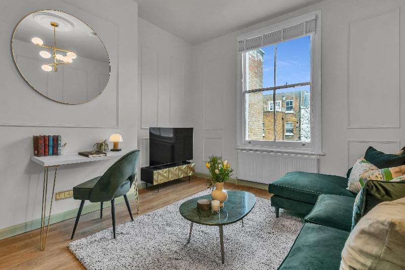 Modern Kensington Apartments - Oda