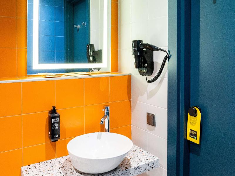 Ibis Styles Batumi - Oda