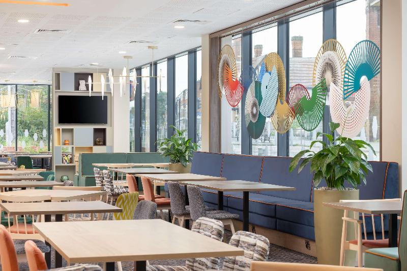 Hampton By Hilton Nuneaton - Lobi