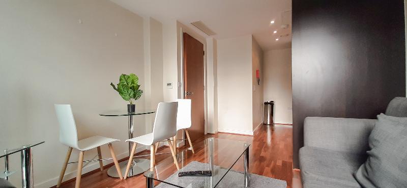 Lamb's Passage Elegant One Bed Apartment - Oda