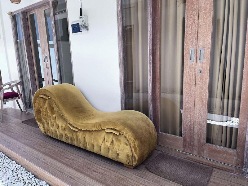 Kiwi Guest House By Zuzu - Lobi