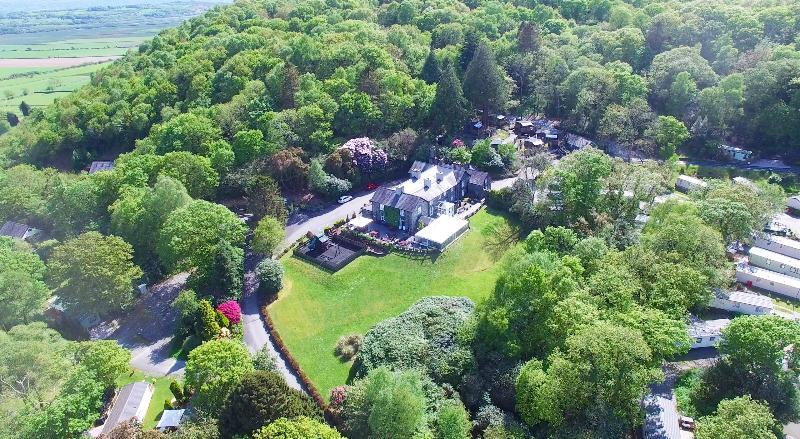 Aberdunant Hall - Genel