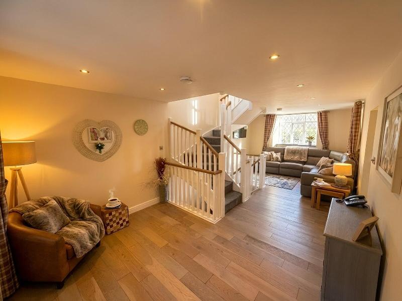 Aberdunant Hall - Oda