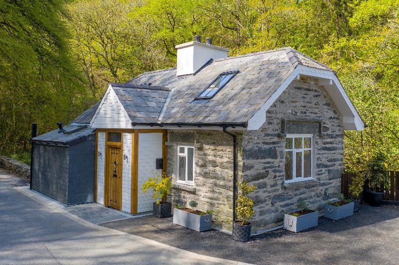 Aberdunant Hall - Oda