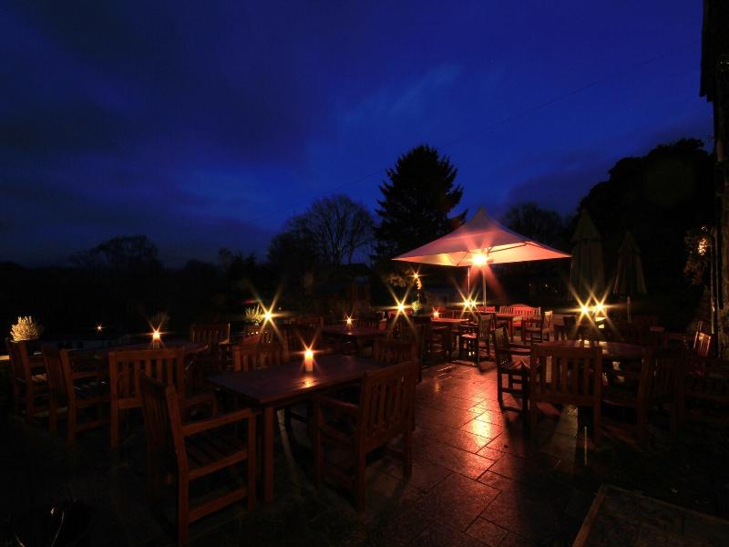 Aberdunant Hall - Teras