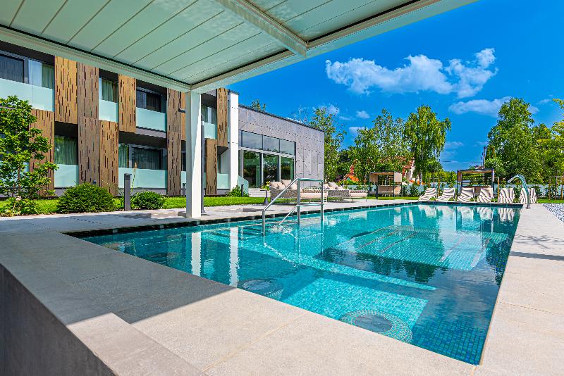 Reed Luxury Hotel & Bistro ***** - Havuz