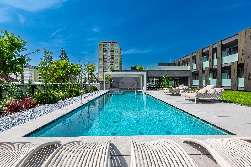 Reed Luxury Hotel & Bistro ***** - Havuz