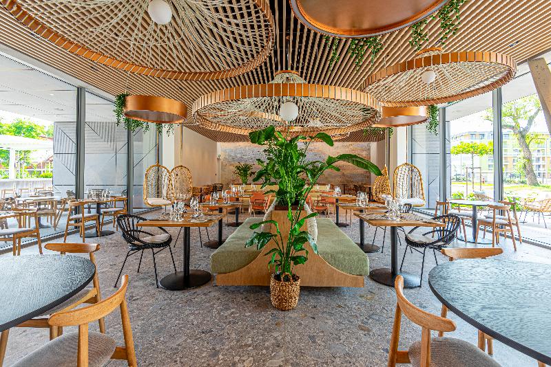 Reed Luxury Hotel & Bistro ***** - Restoran