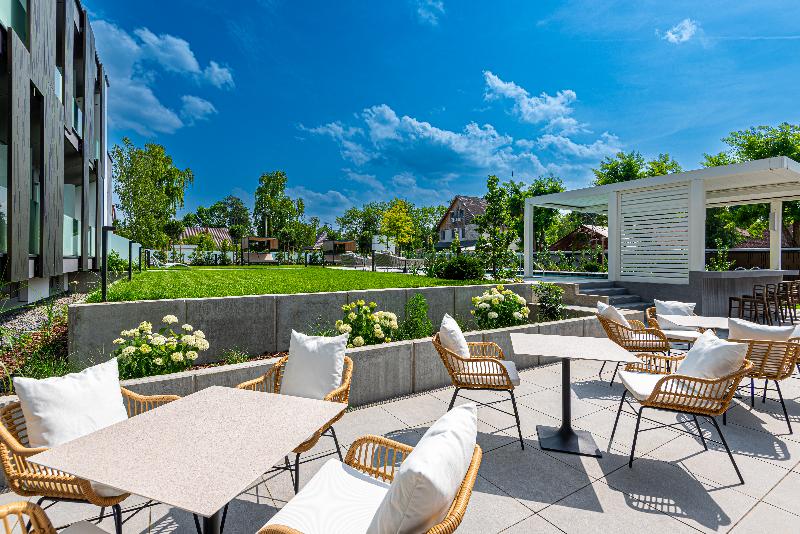 Reed Luxury Hotel & Bistro ***** - Teras