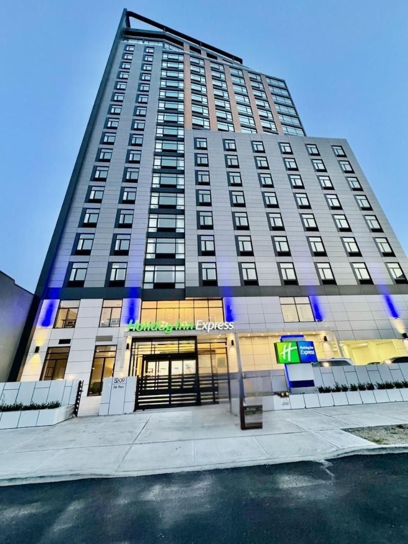 Holiday Inn Express Long Island City E New York - Genel