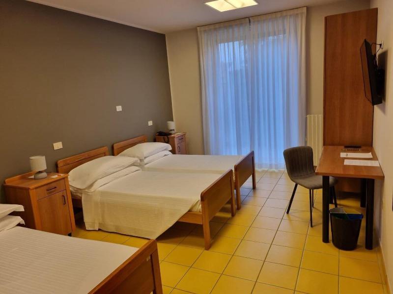Phi Hotel Homy Druento - Oda