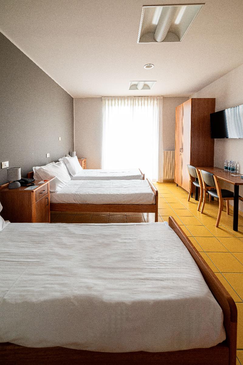 Phi Hotel Homy Druento - Oda
