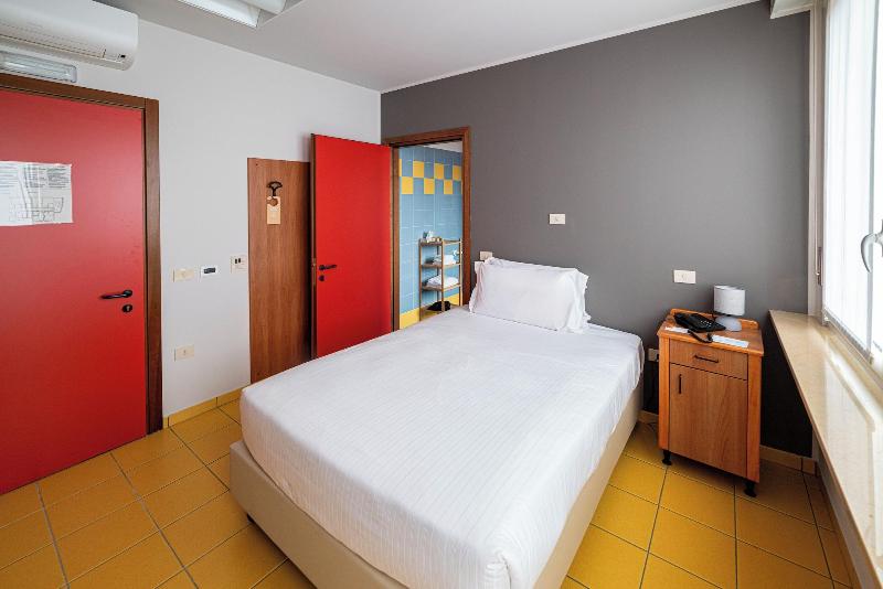 Phi Hotel Homy Druento - Oda