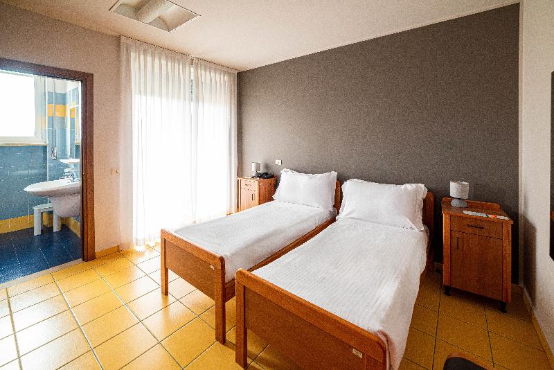 Phi Hotel Homy Druento - Oda