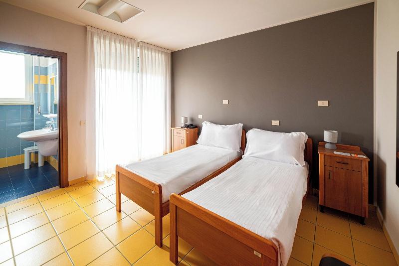 Phi Hotel Homy Druento - Oda