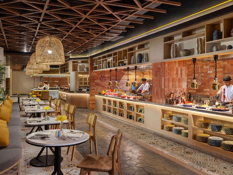 Movenpick Resort & Spa Bintan Lagoon - Restoran