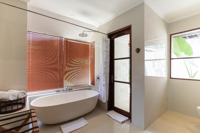 Shanti Estate Seminyak By Nakula - Oda