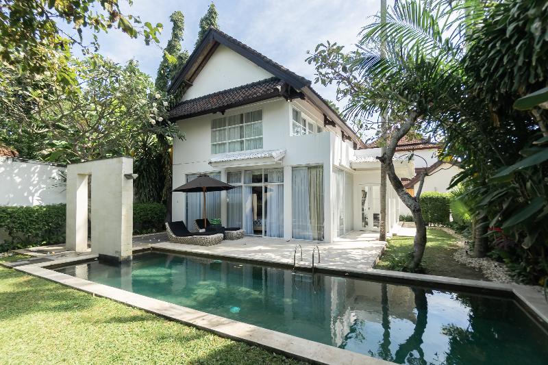Shanti Estate Seminyak By Nakula - Oda