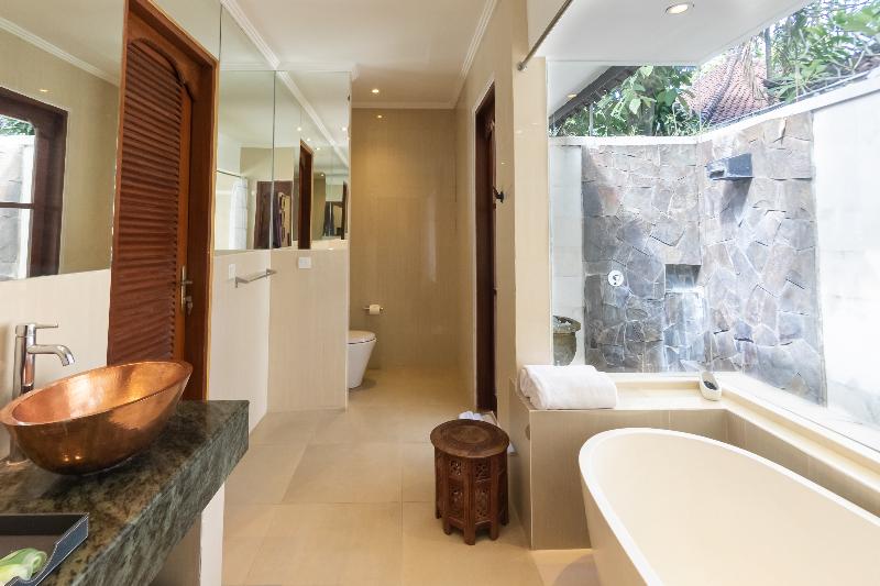 Shanti Estate Seminyak By Nakula - Oda