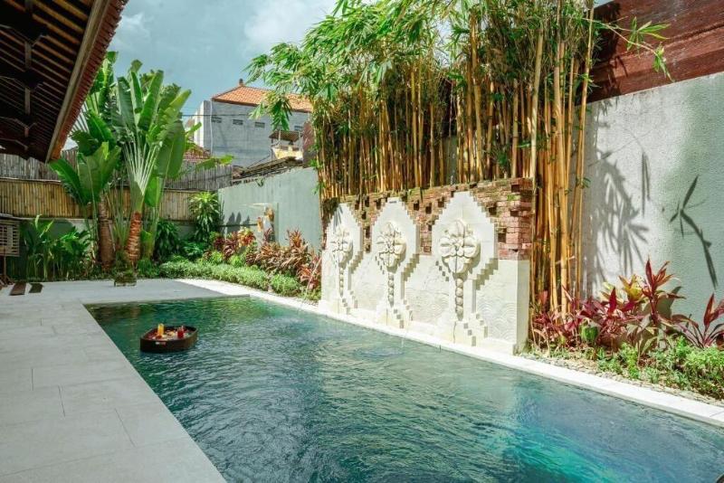 Shanti Estate Seminyak By Nakula - Oda