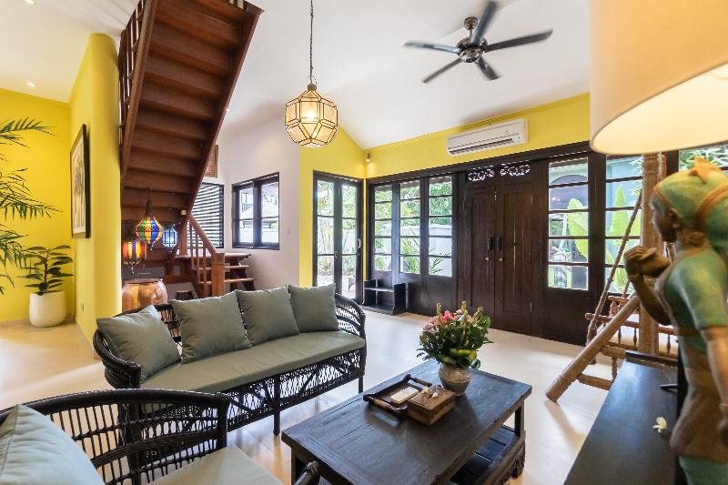 Shanti Estate Seminyak By Nakula - Oda