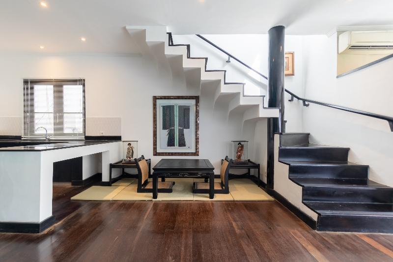 Shanti Estate Seminyak By Nakula - Oda