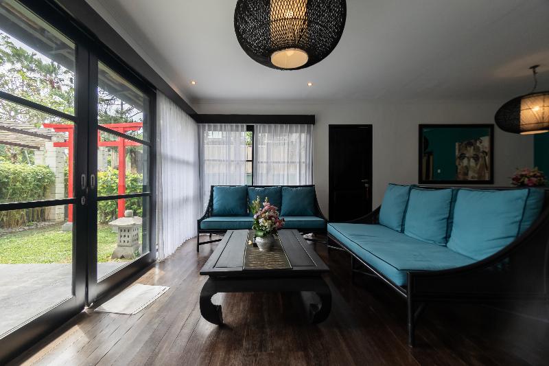 Shanti Estate Seminyak By Nakula - Oda