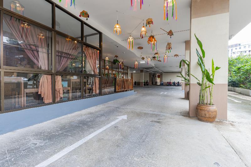 Budget Stars Hotel Chiang Mai - Genel