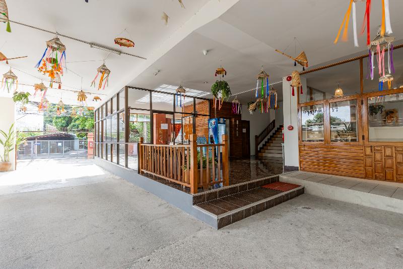 Budget Stars Hotel Chiang Mai - Genel
