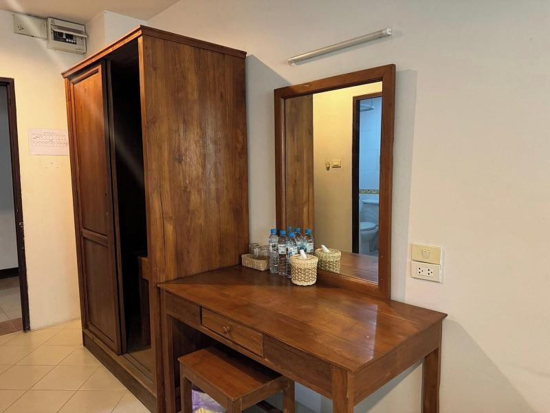 Budget Stars Hotel Chiang Mai - Oda