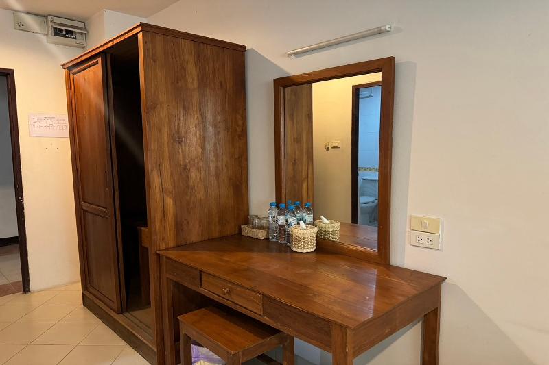 Budget Stars Hotel Chiang Mai - Oda