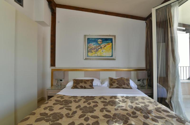 Hotel Le Chevalier - Oda