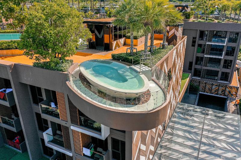 The Marin Phuket Kamala Beach - Havuz