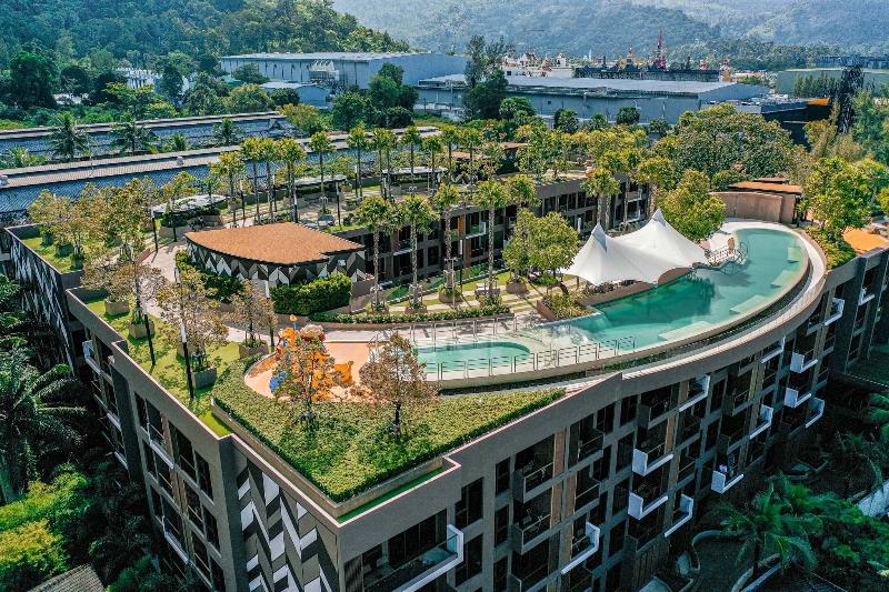 The Marin Phuket Kamala Beach - Havuz