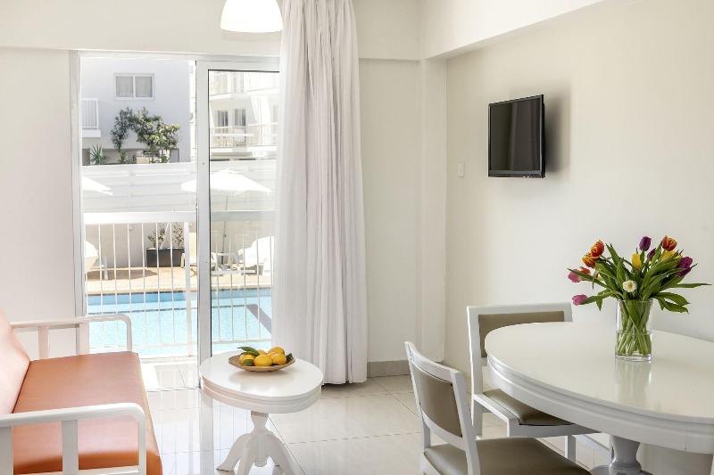 Mia Hotel Apartment - Oda