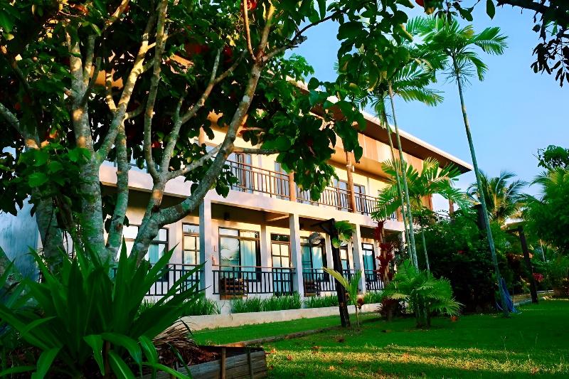 Le Cocotier Resort - Genel