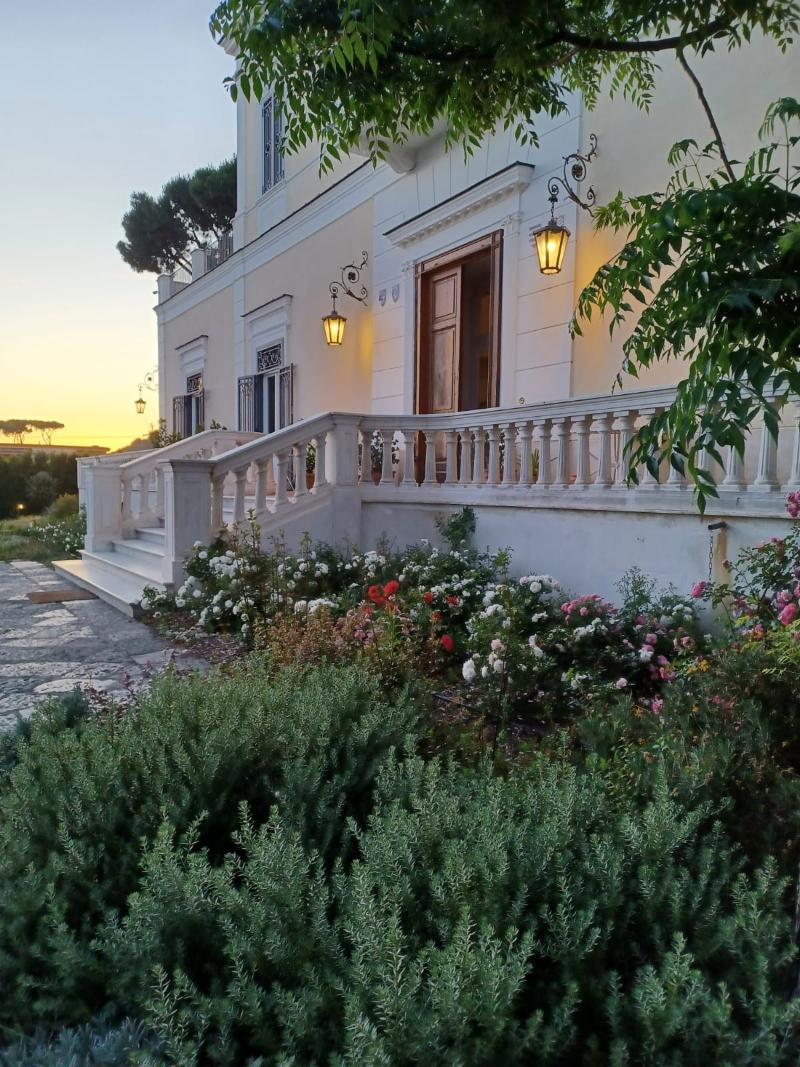 Villa De Cillis Carafa - Genel