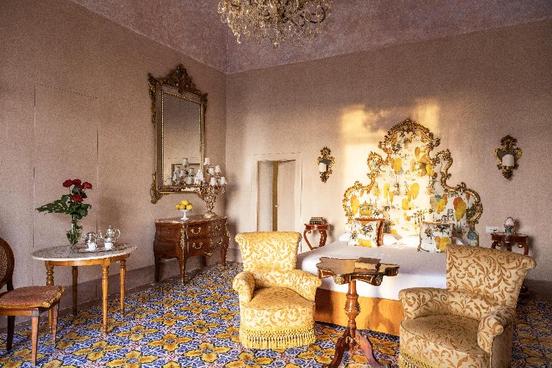 Villa De Cillis Carafa - Oda