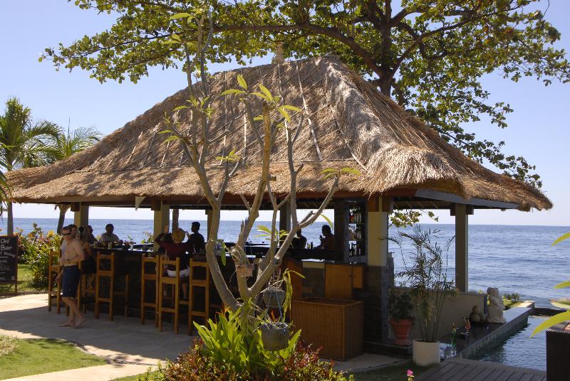 Tauch Terminal Resort Tulamben & Spa - Bar