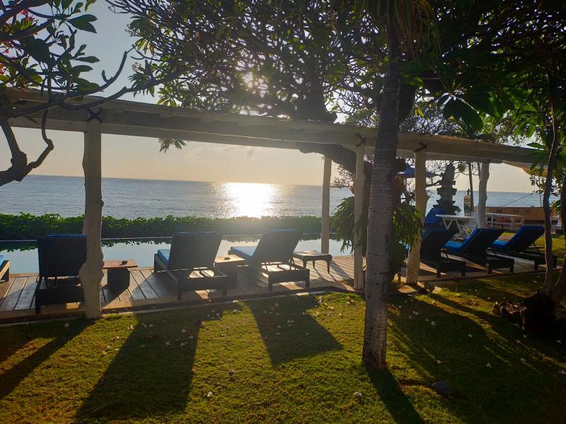 Tauch Terminal Resort Tulamben & Spa - Havuz