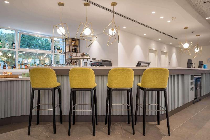 Hampton By Hilton Locarno - Bar