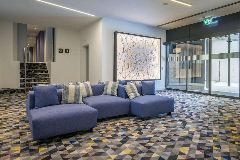 Hampton By Hilton Locarno - Lobi