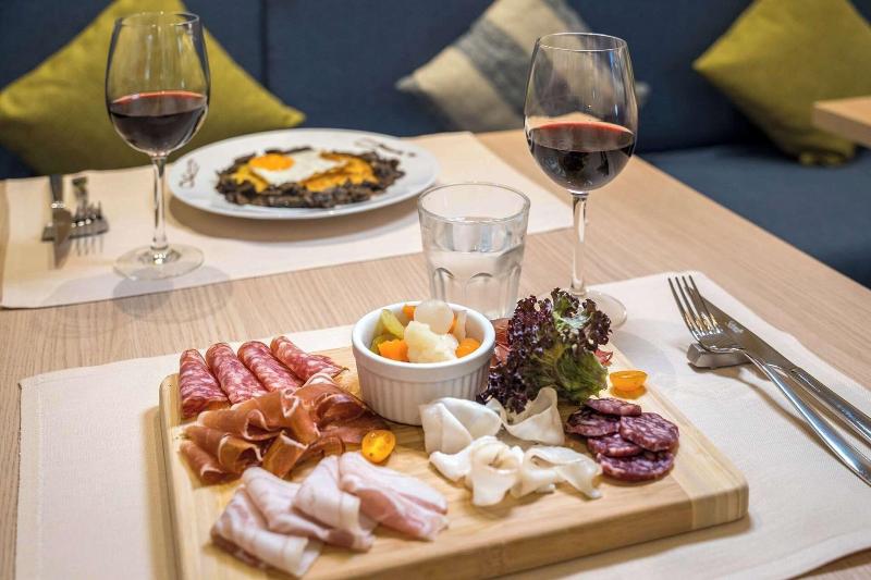 Hampton By Hilton Locarno - Restoran