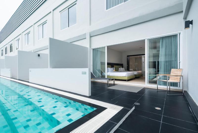 S Ram Leisure Hotel - Oda