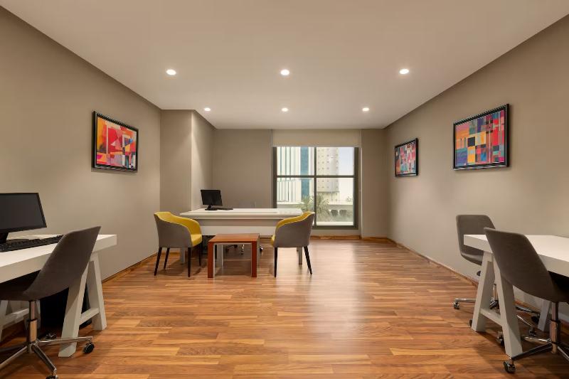 Ramada By Wyndham Makkah Zad Al Rawda - Toplantı