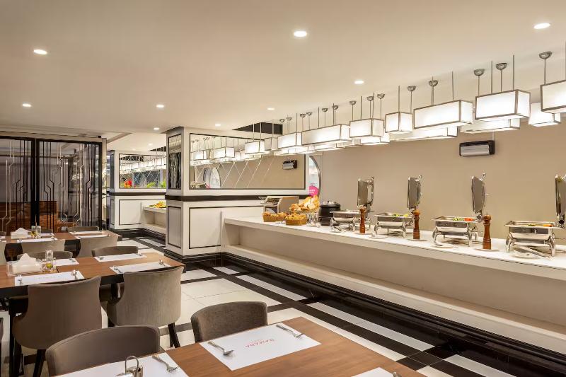 Ramada By Wyndham Makkah Zad Al Rawda - Restoran