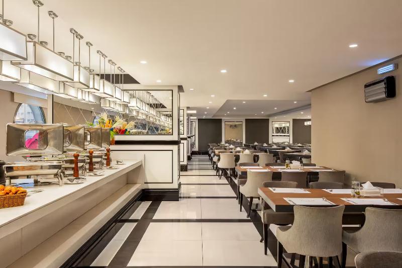 Ramada By Wyndham Makkah Zad Al Rawda - Restoran